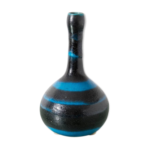 Vase en faïence bleue et noire