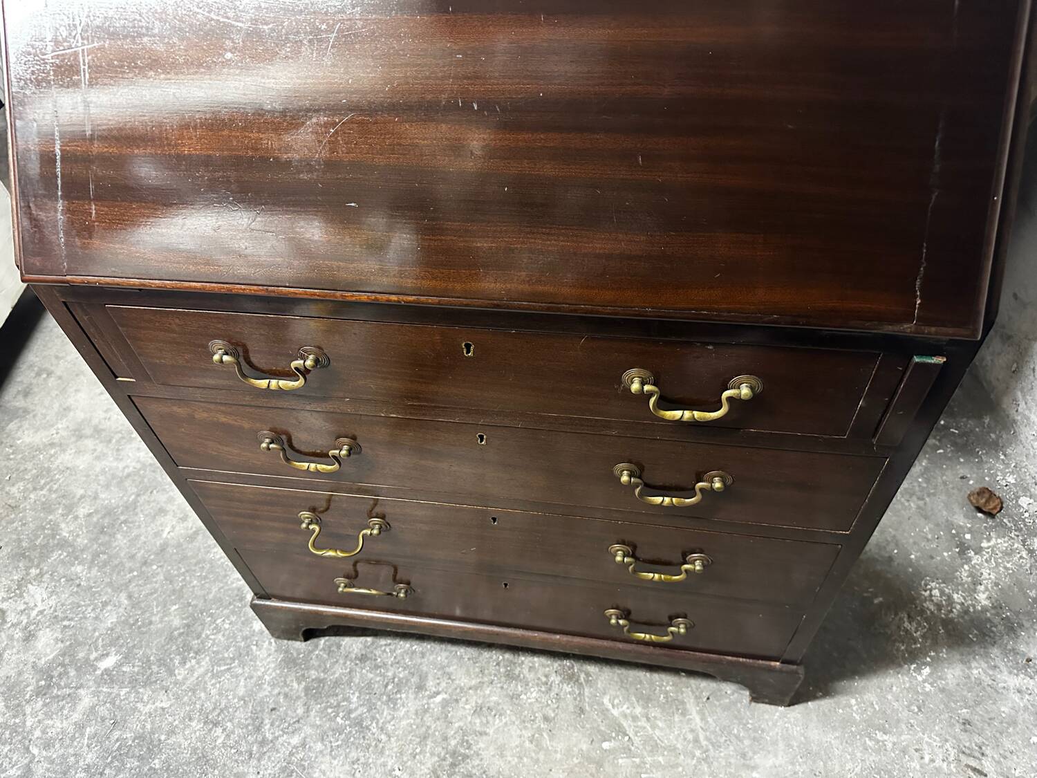 Writing desk in mahogany - Great Britain early 20th century