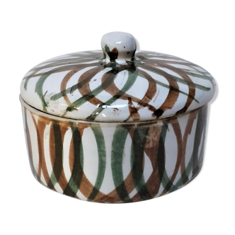 Hand-painted porcelain box