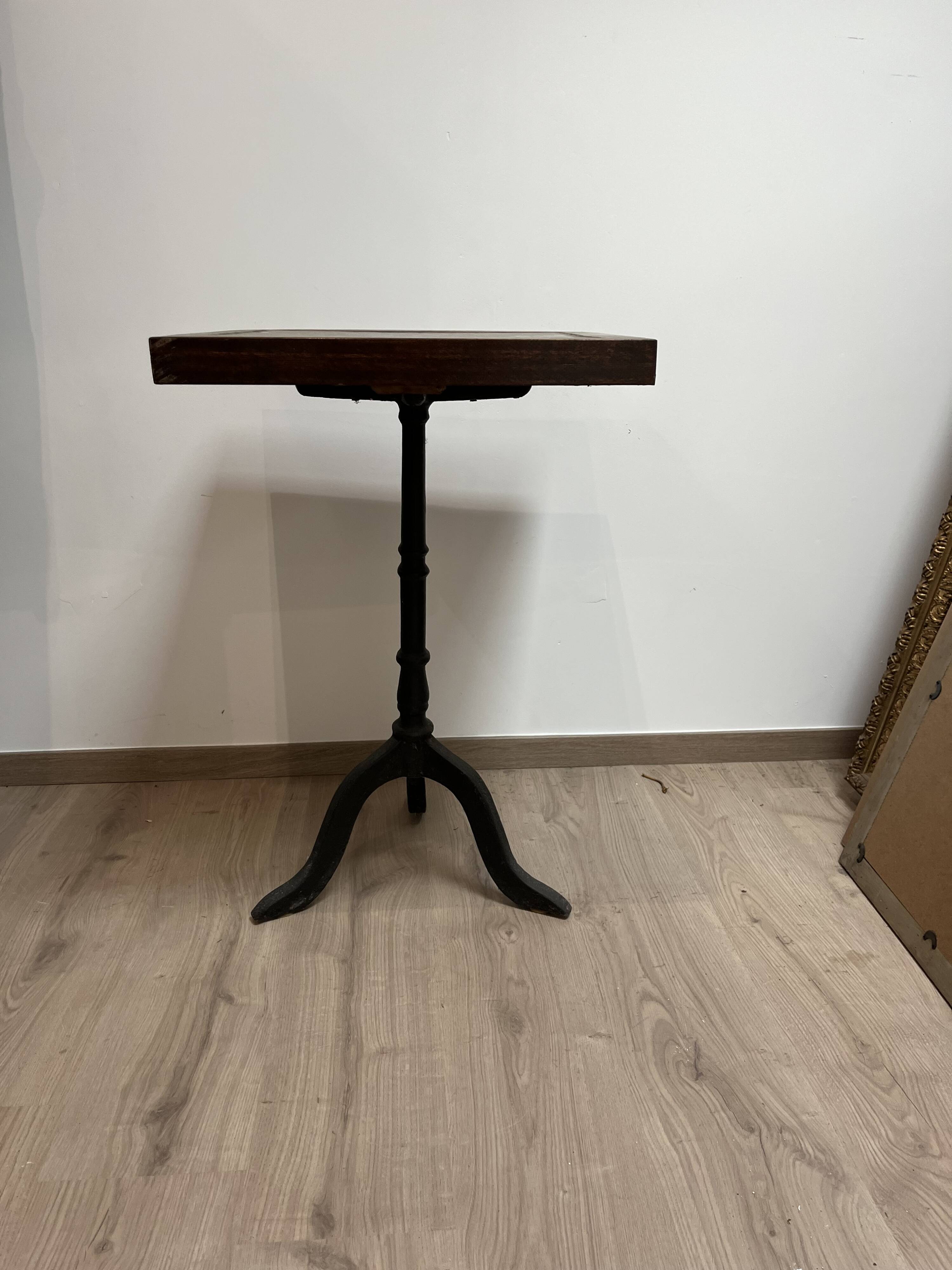 Small provencal bistro table
