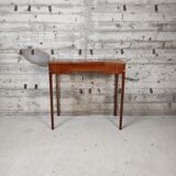 Wooden dressing table