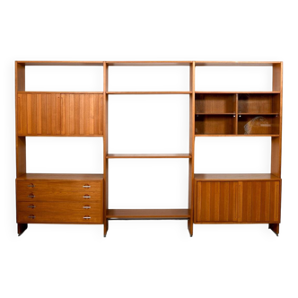 Ry-100 in Teak by Hans Wegner for Ry Møbler 1960s