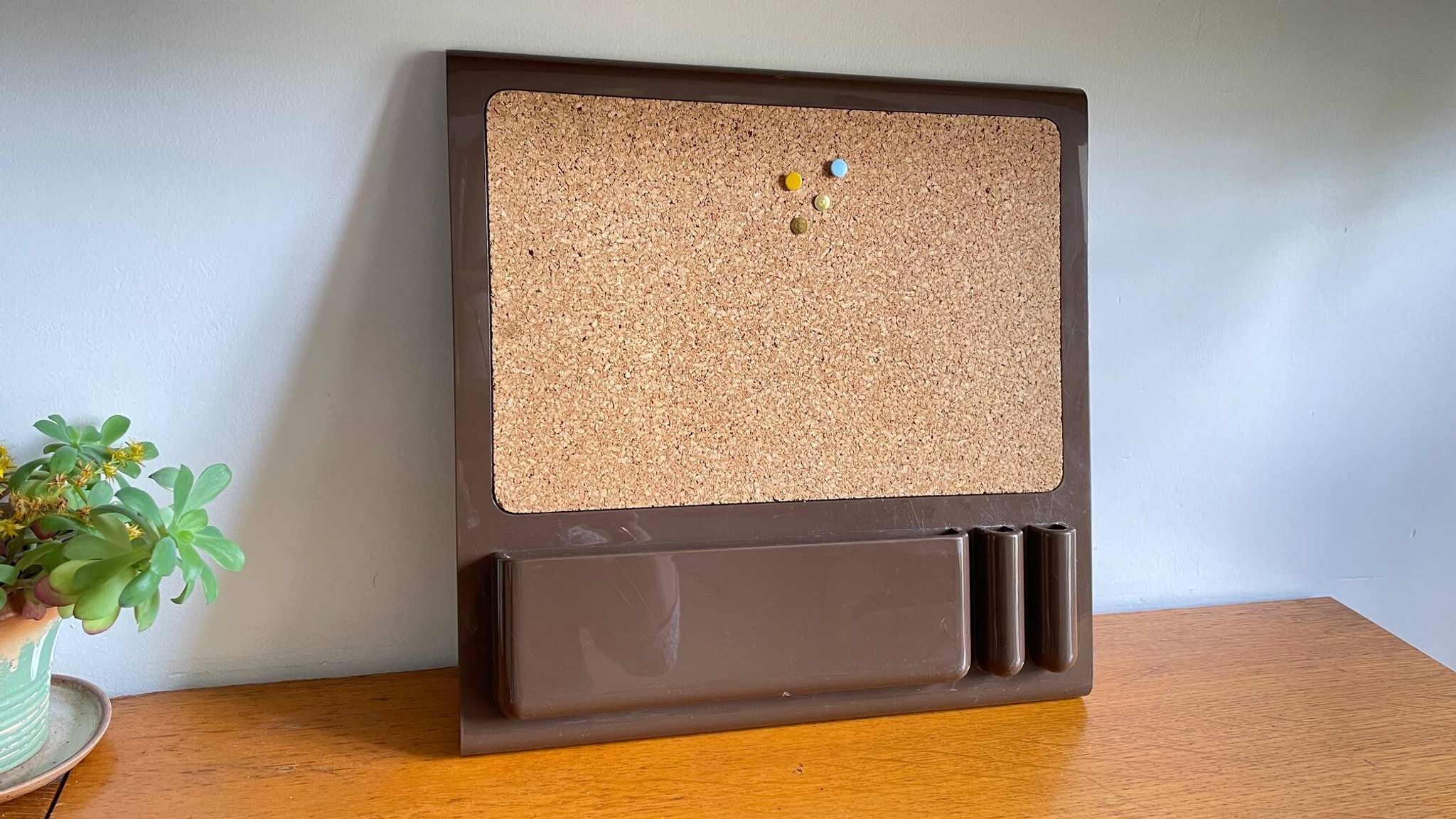 70s design wall desk organizer