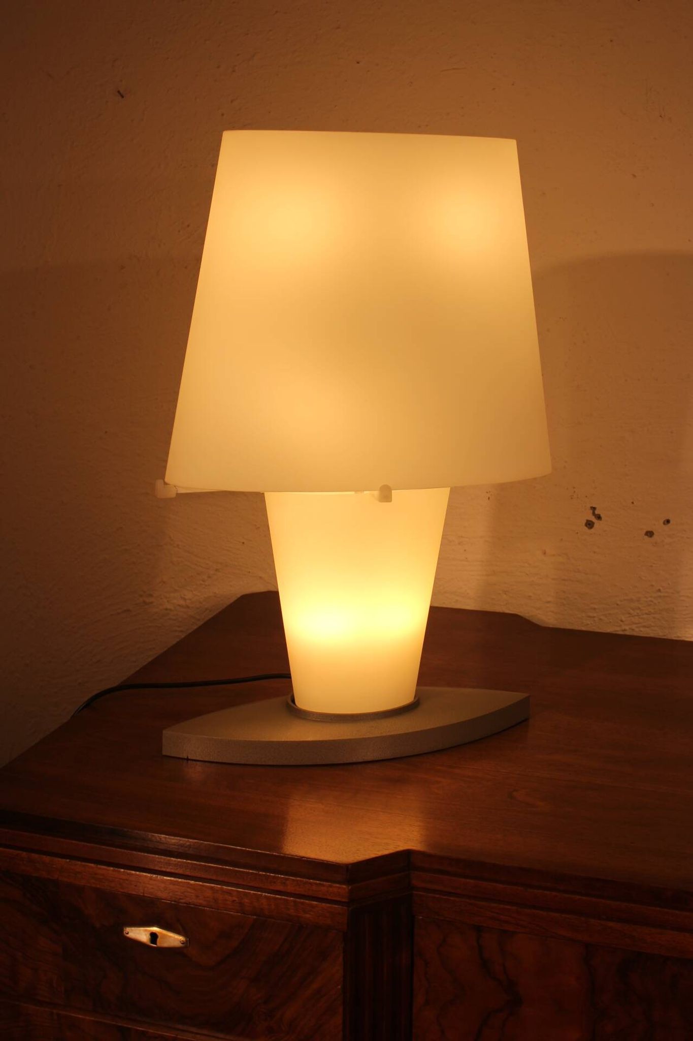 Italian stilnovo lamp