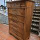 Chiffonnier style Louis Philippe en noyer
