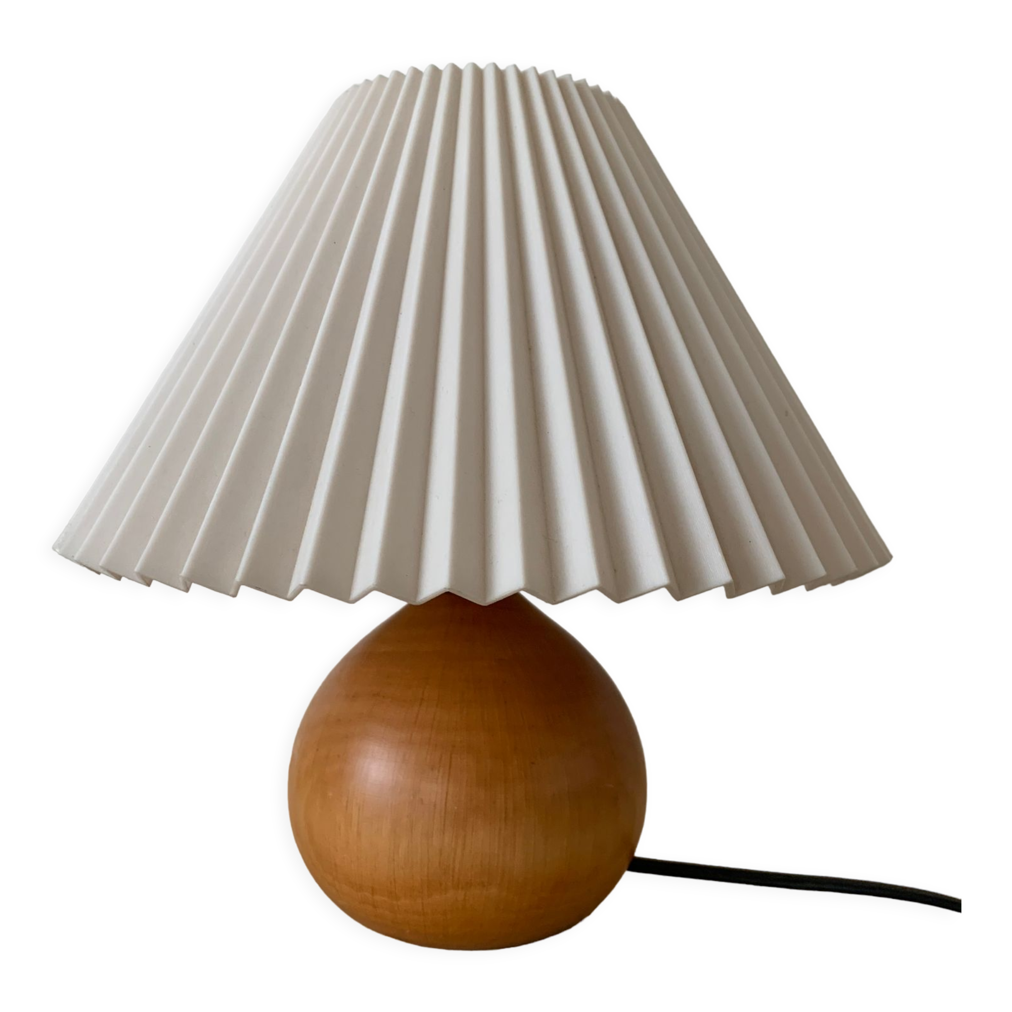 Solid wood bedside lamp