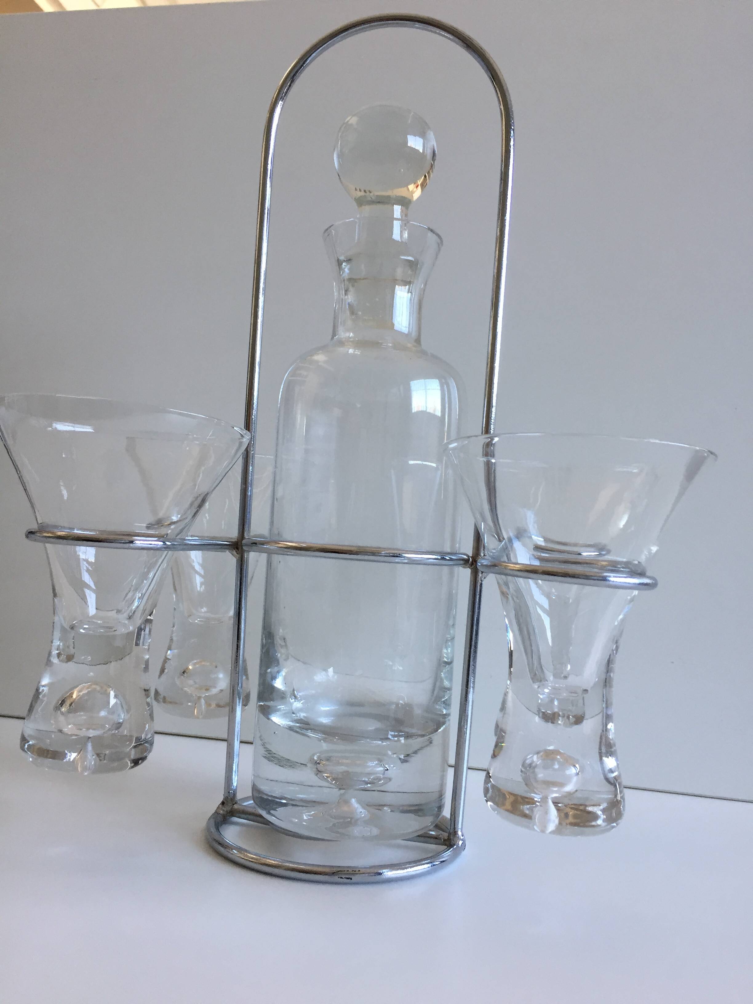 Portable alcohol digestive liquor service design glass & chromed metal stainless steel