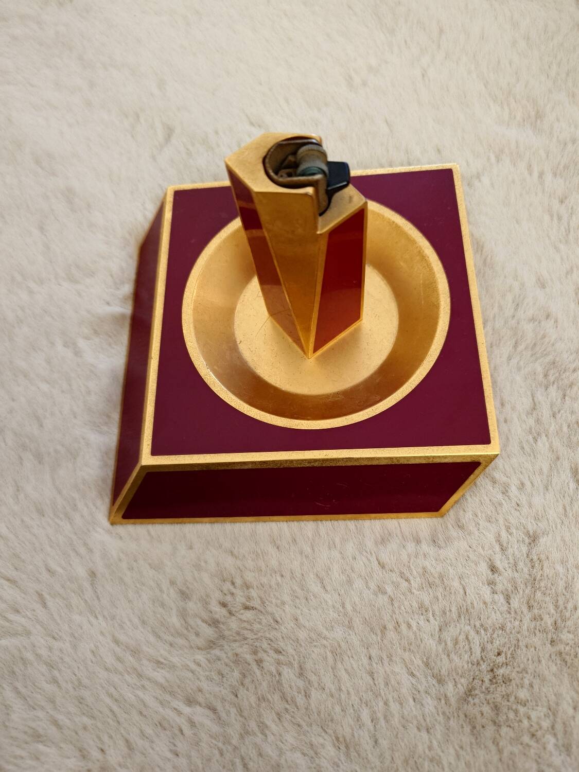 Francois de Gross table lighter