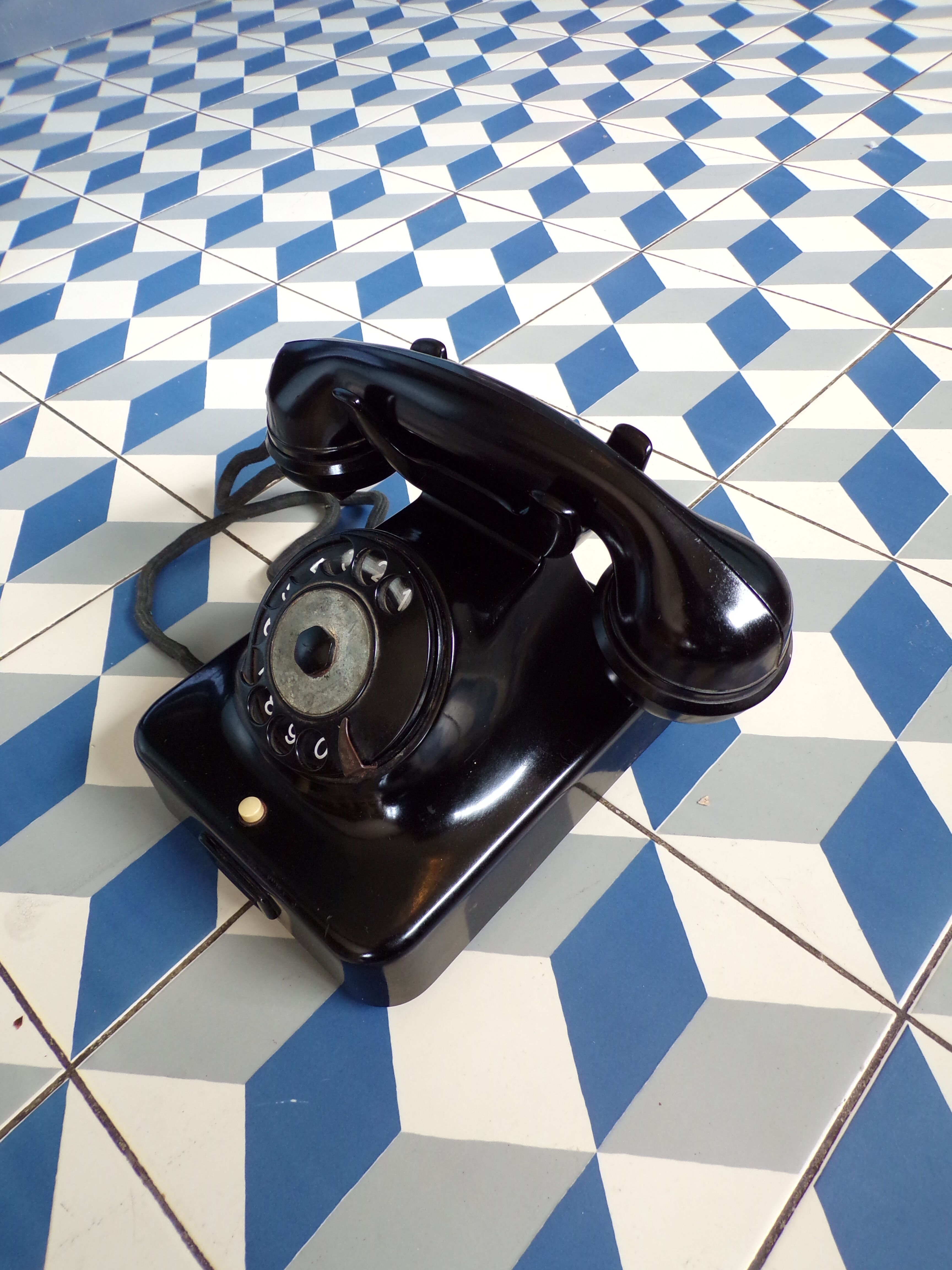 Vintage Bakelite Phone with Dial Siemens W48