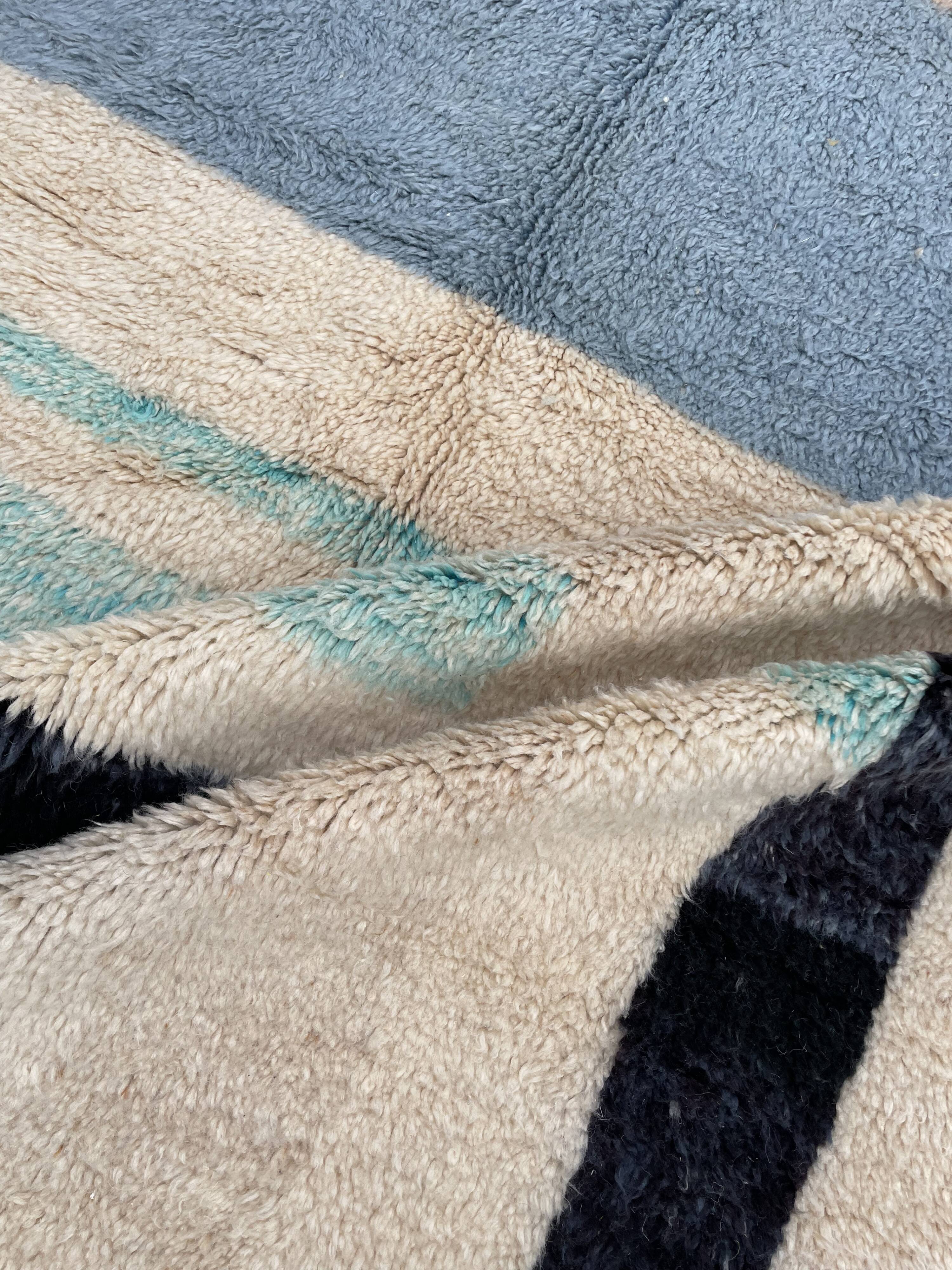 Modern wool berber rug 200x280 cm