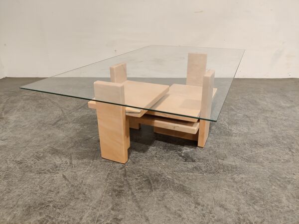 Table basse en marbre rose de Willy Ballez, années 1970