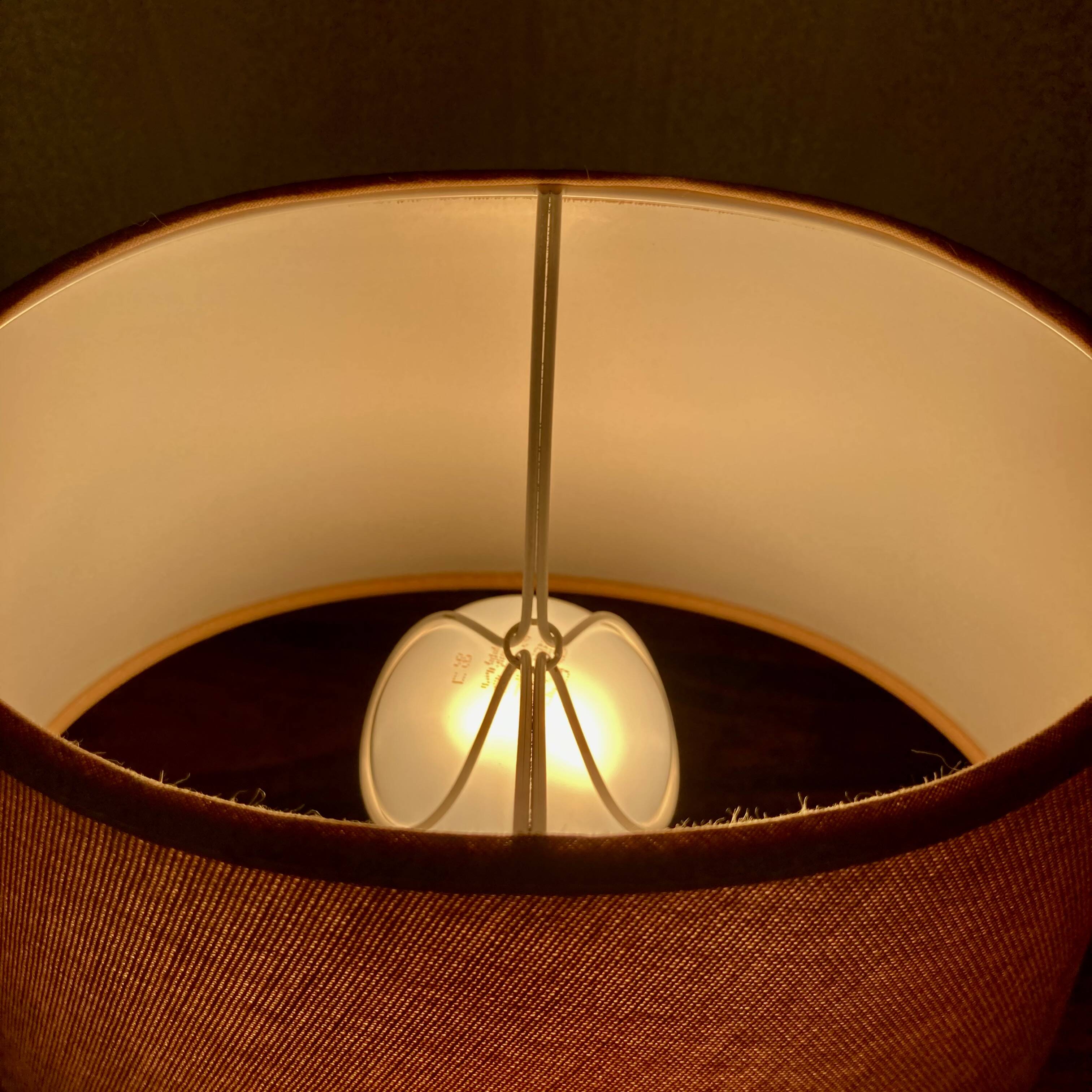 Lampe céramique estampillée design scandinave 1960.