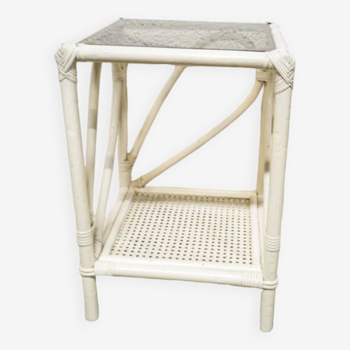 Side table in white rattan and smoked glass
