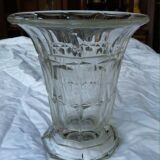 The 1930s glass vase