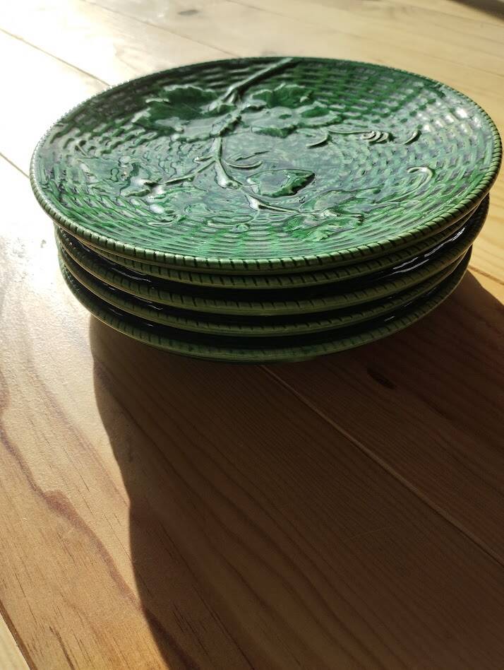 Set of dessert plates Sarreguemines – Art Nouveau earthenware, decoration