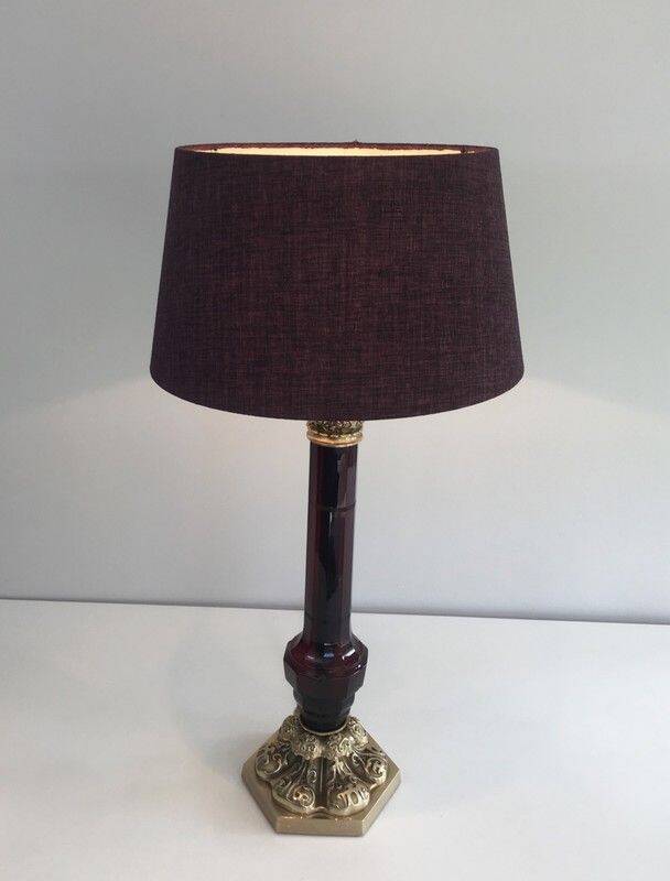 Attributable to Cristal & Bronze Paris. Important lamp in red crystal and chiselled bronze.