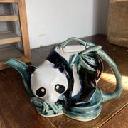 Théière panda et anse bambou en céramique