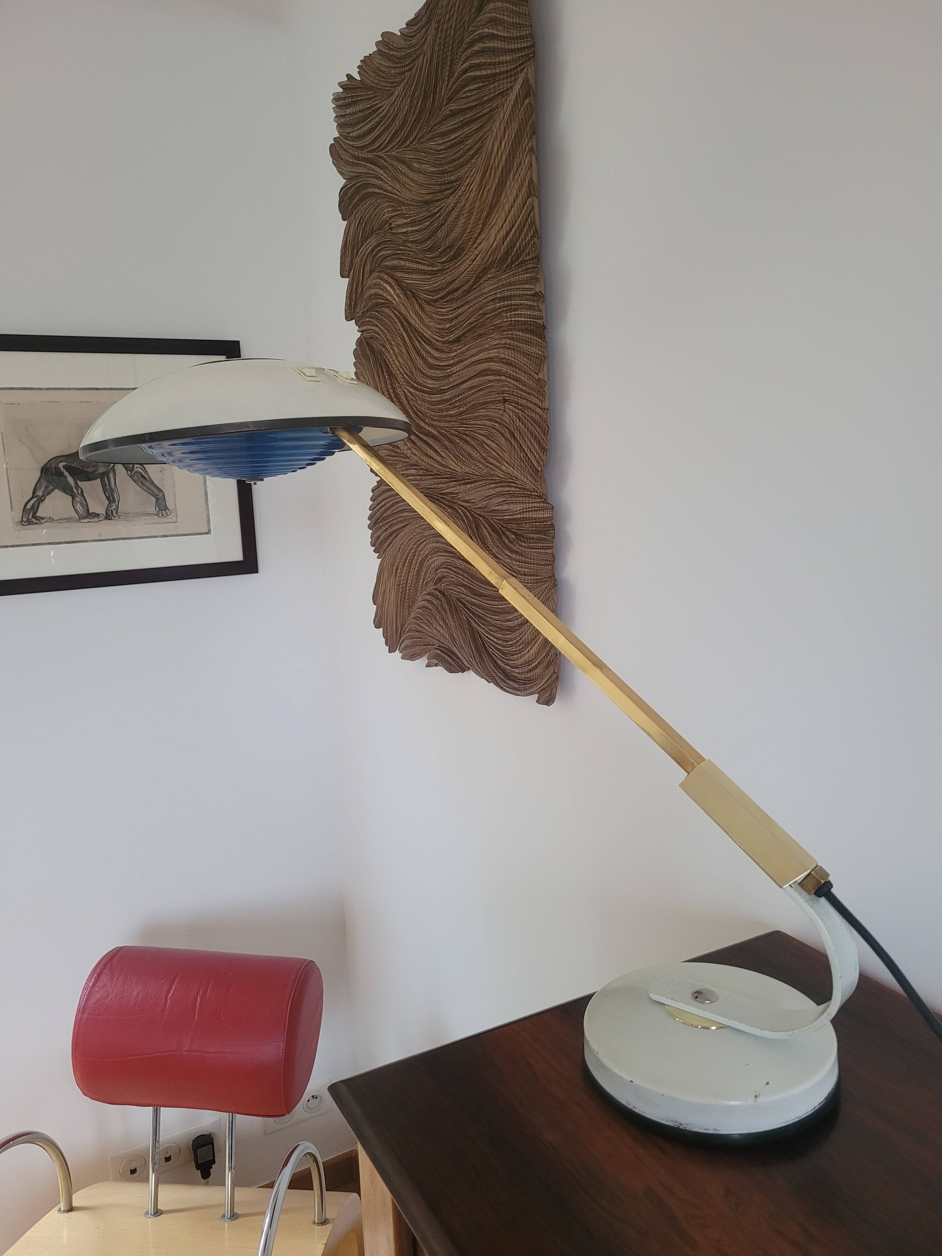 Lampe Ferdinand Solere avec son réflecteur bleu, années 50