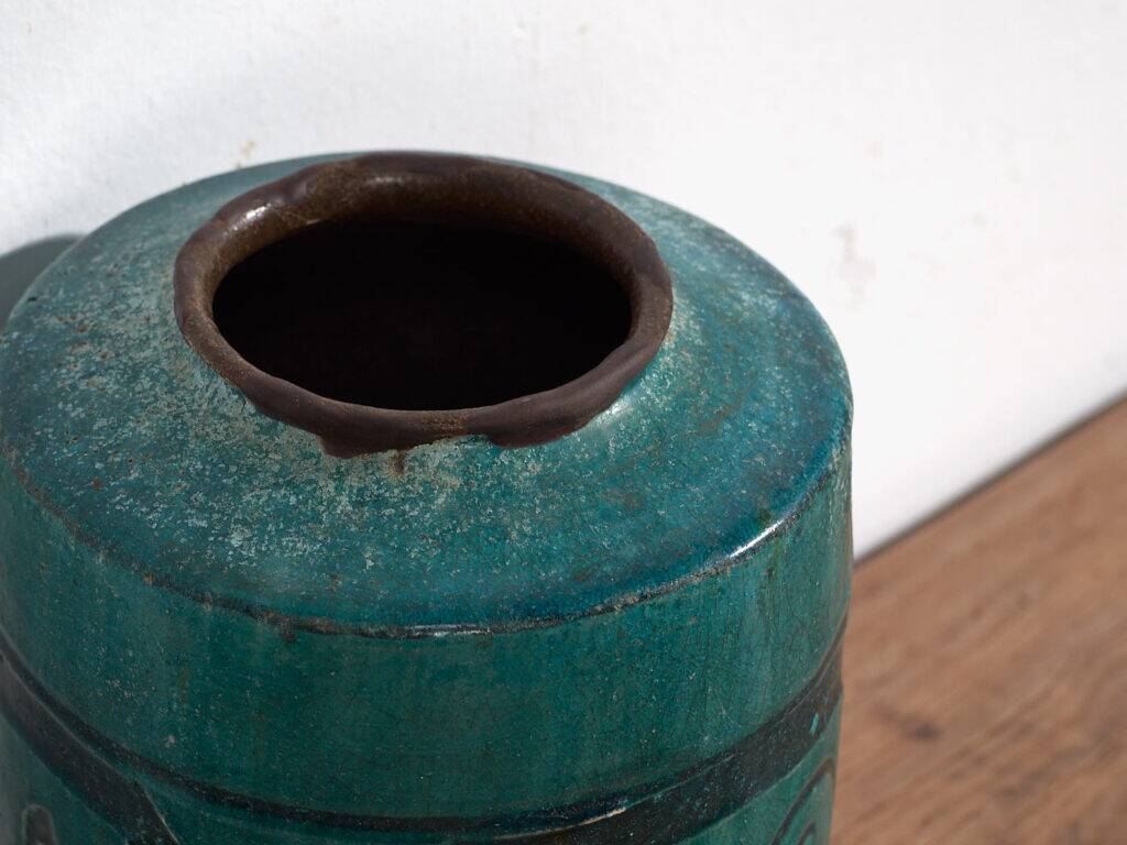 Antique emerald green enamelled vase (c.1820) #12