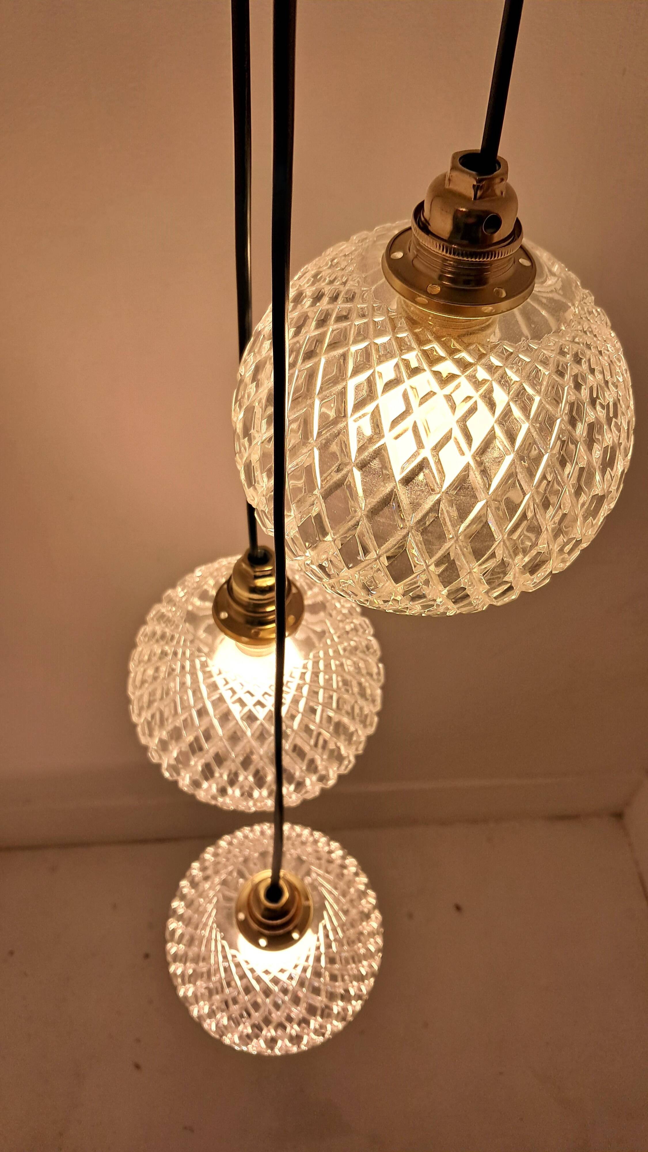3-light modular pendant light in cut crystal
