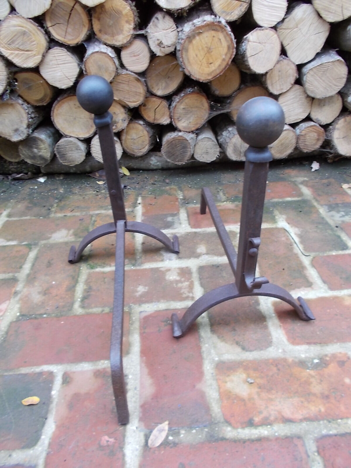 Pair of ball cast iron channels