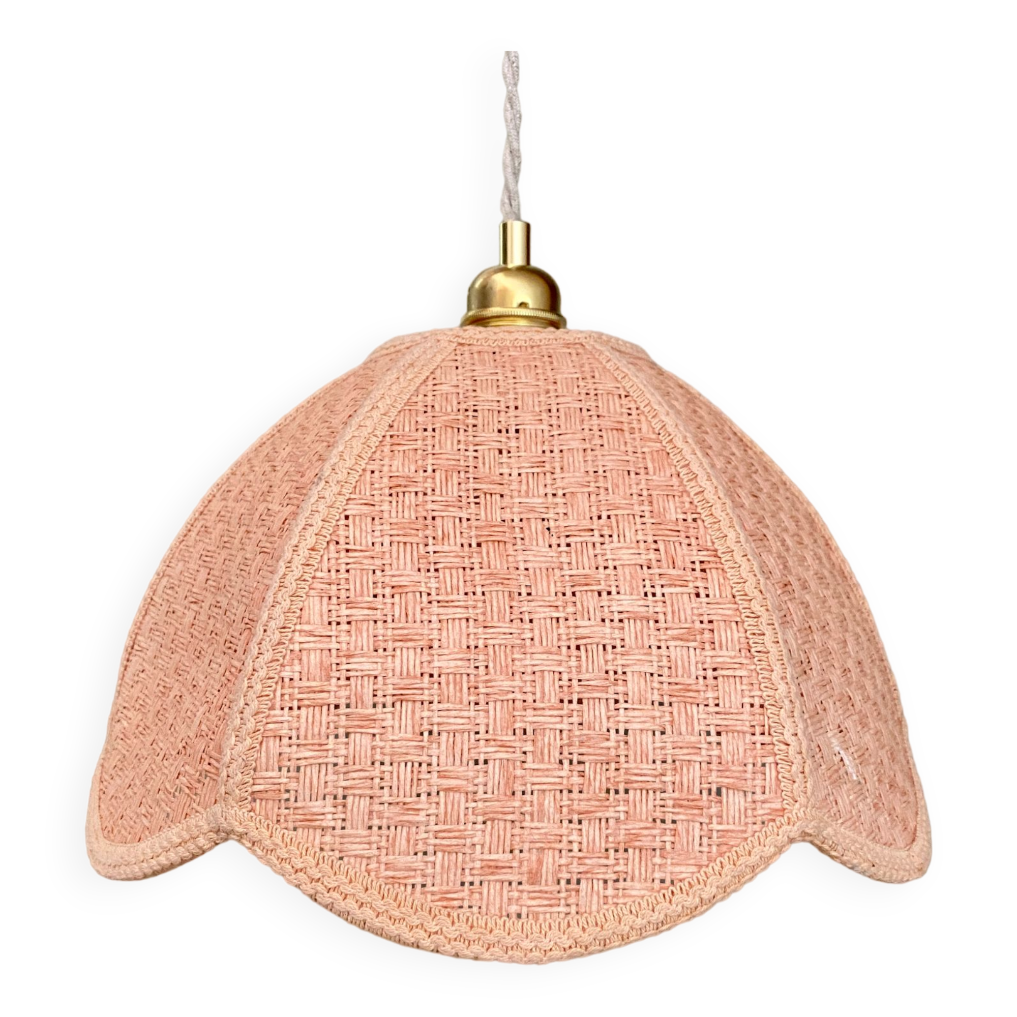 Suspension abat-jour vintage en matière naturelle rose