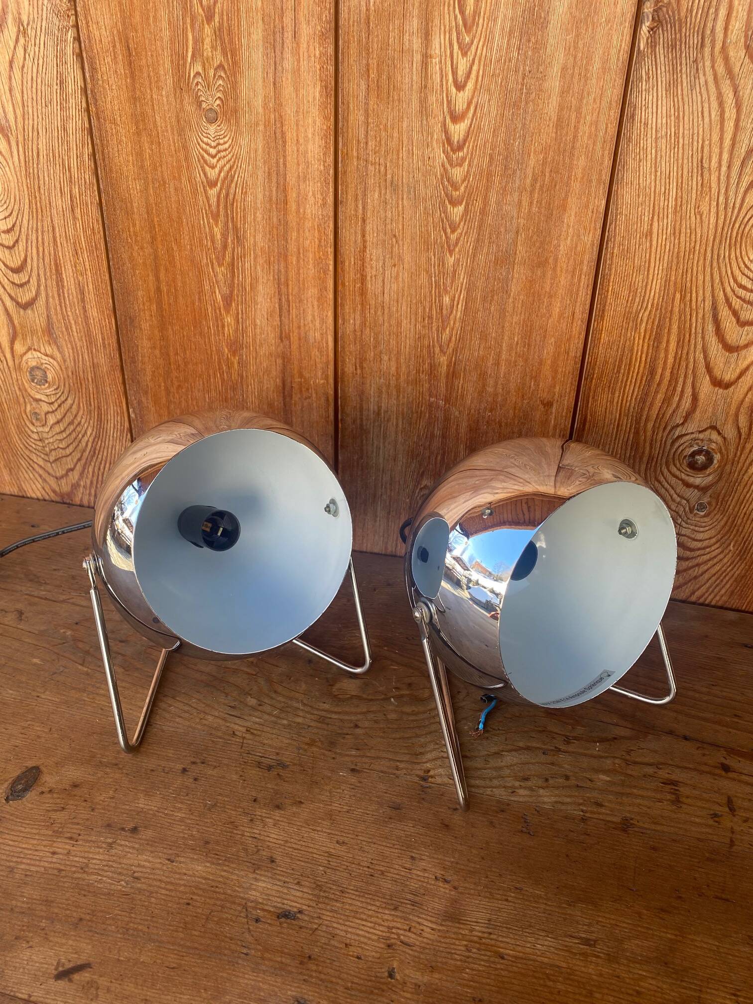 Paire de lampes esprit « Eye-ball » en métal