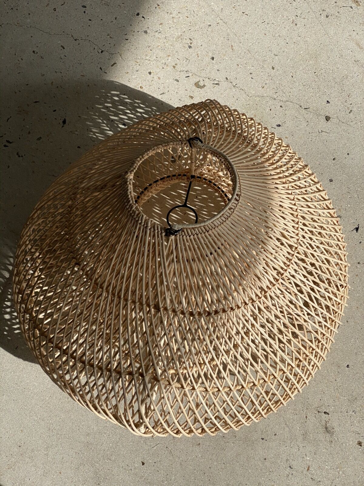 Small rattan lampshade in the shape of a braided hat