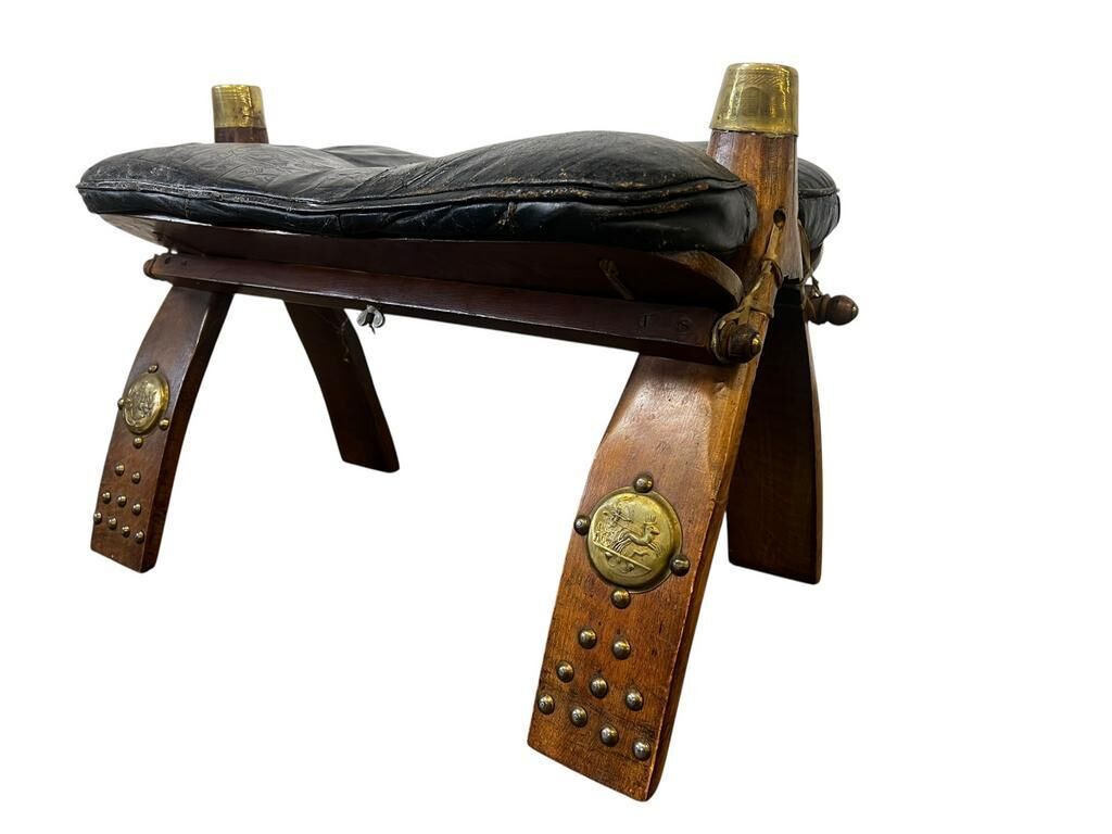 Pouf en bois vintage / banc de chameau / repose-pieds