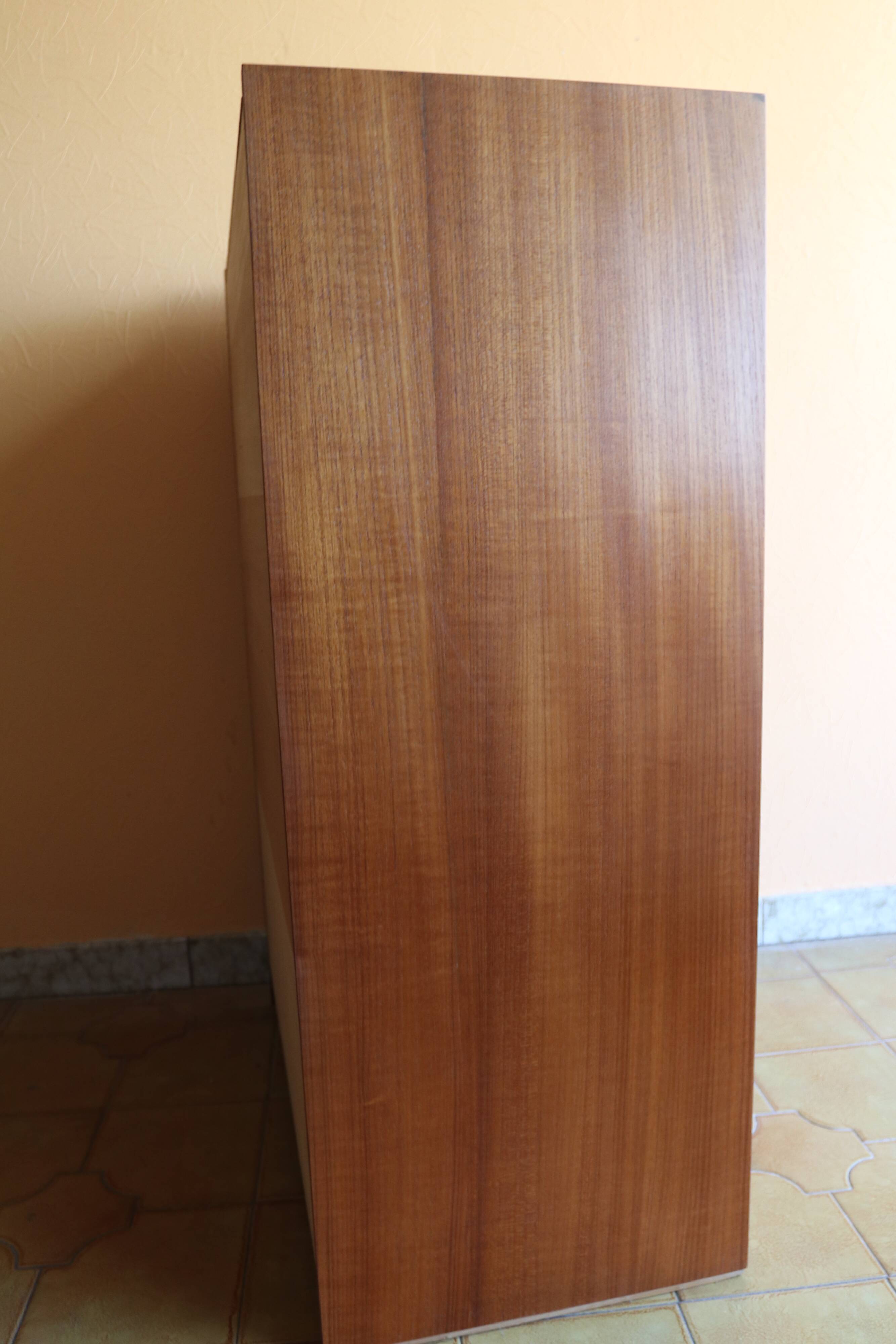 Teak veneer chest of drawers