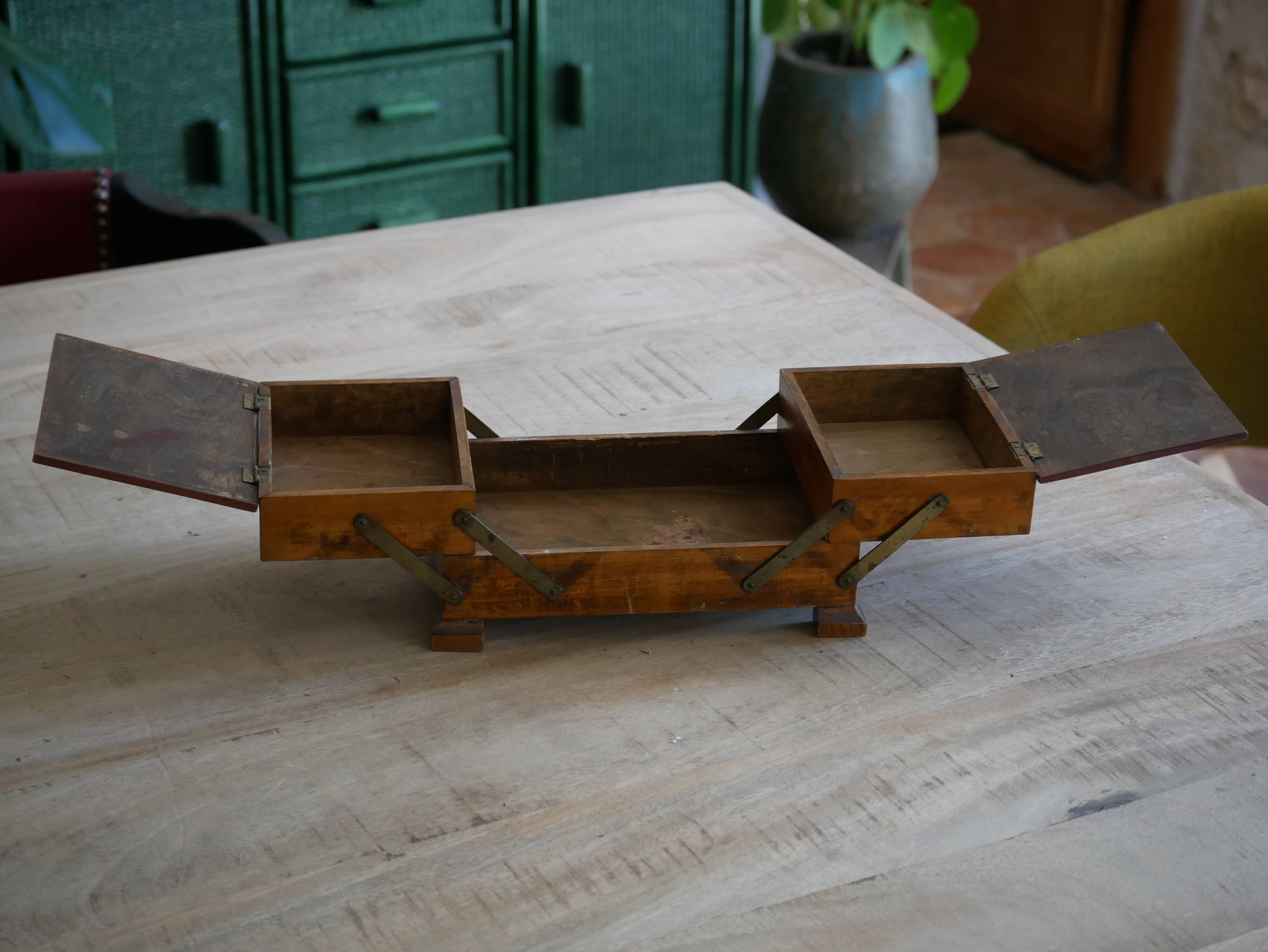 Sewing basket