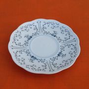 4 Cups / Saucers (shower foot) Coffee Porcelain arabesque décor / flowers
