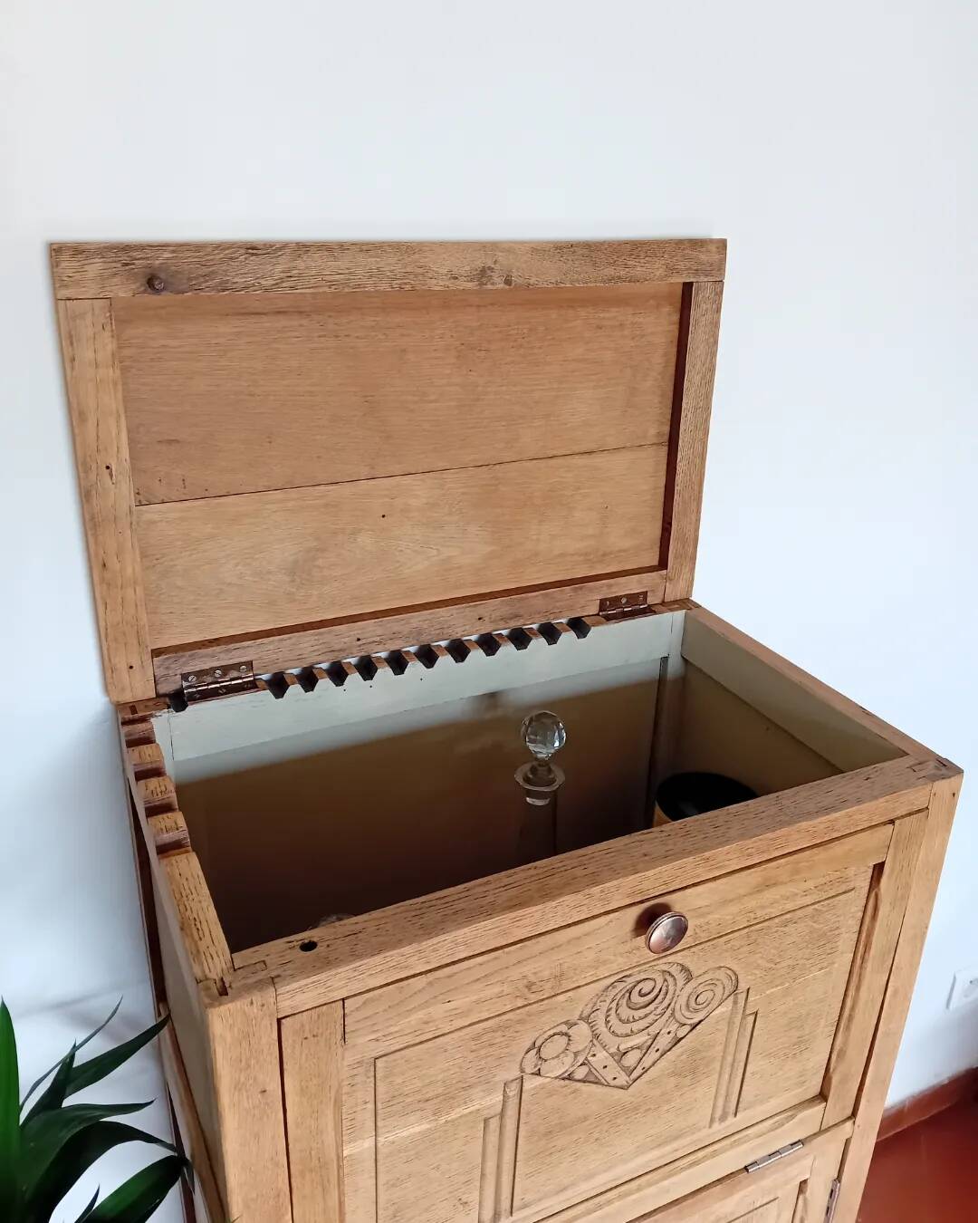 Art Deco buffet/jam cupboard