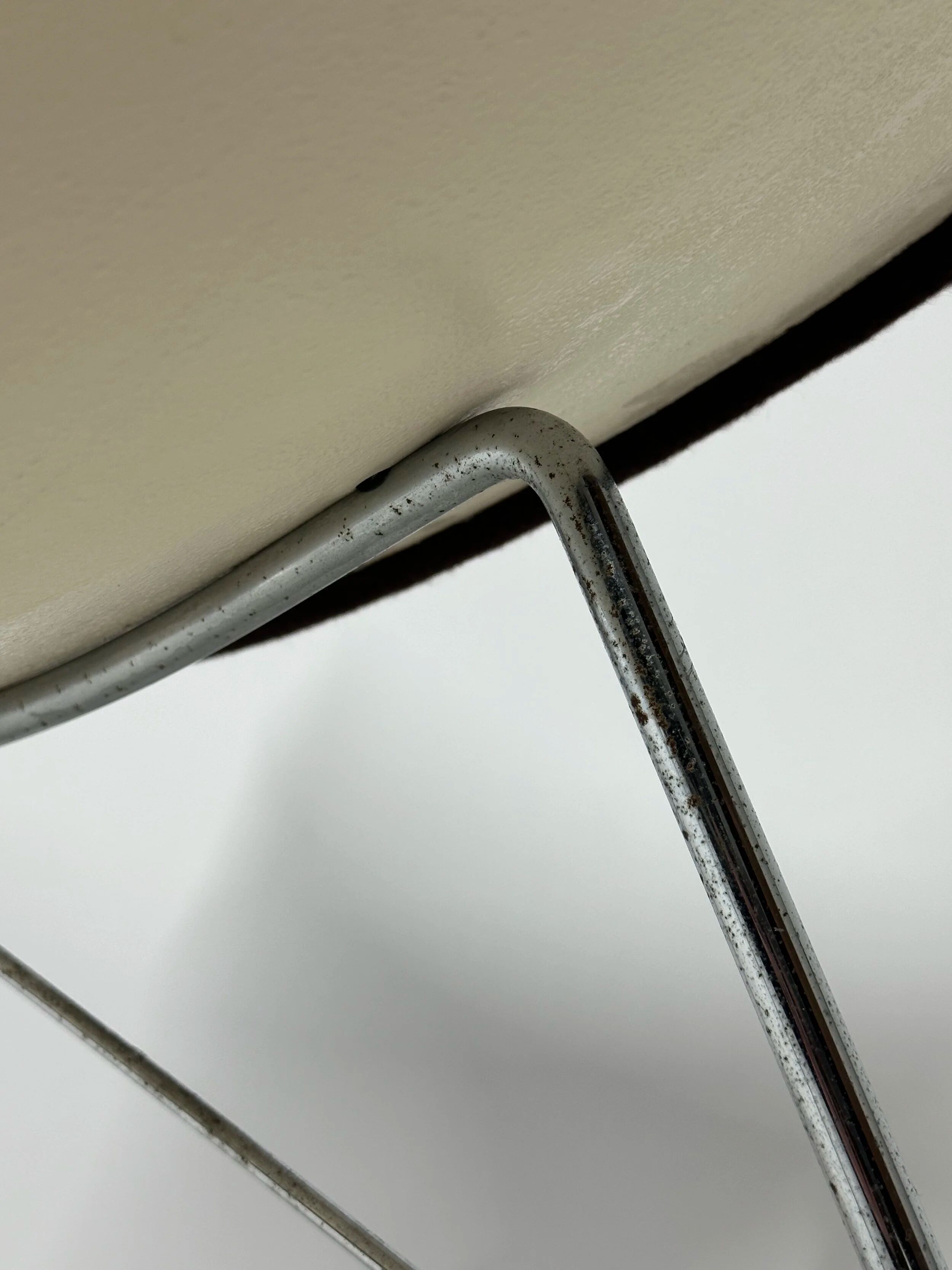 Coconut Chair by George Nelson