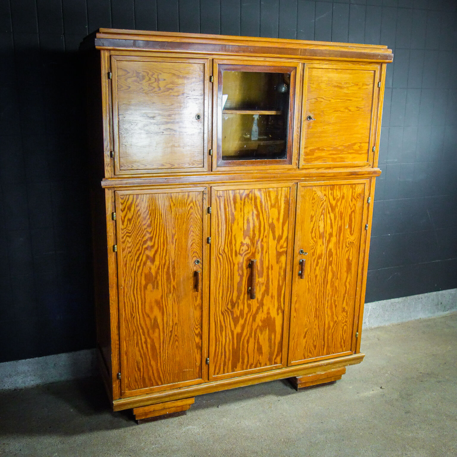 Armoire de cuisine vintage années 1950