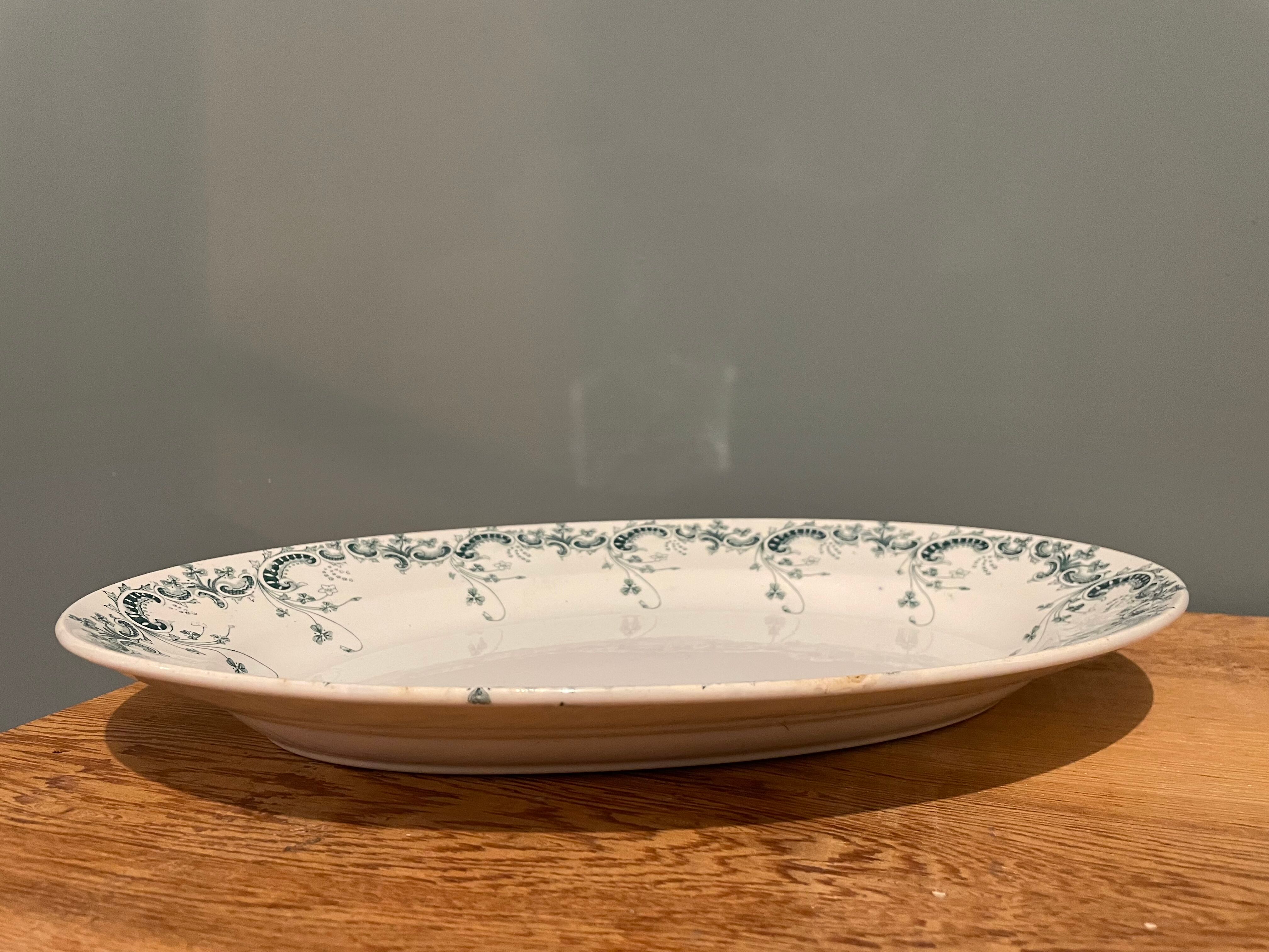 Flat Iron Earth XIXth, Byzantine model, Earthenware St Amand and Hamage