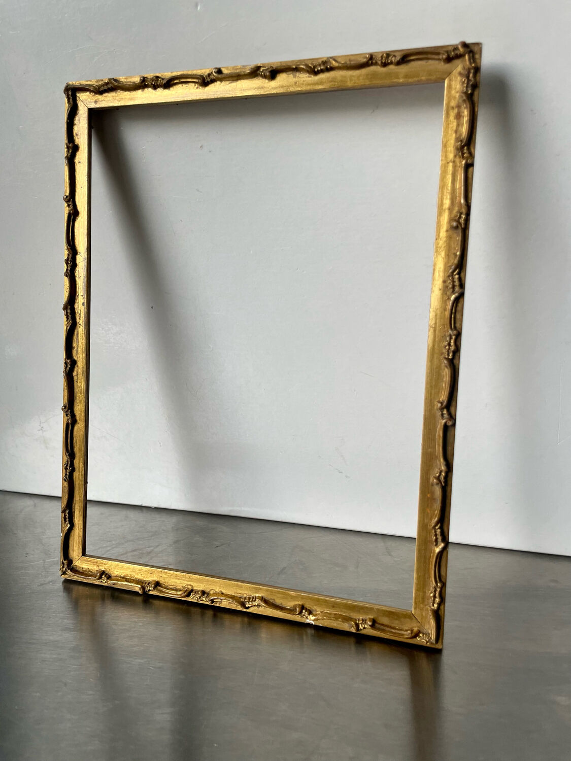 Antique art nouveau frame gilded wood measurements 25.5 cm x 19.5 cm