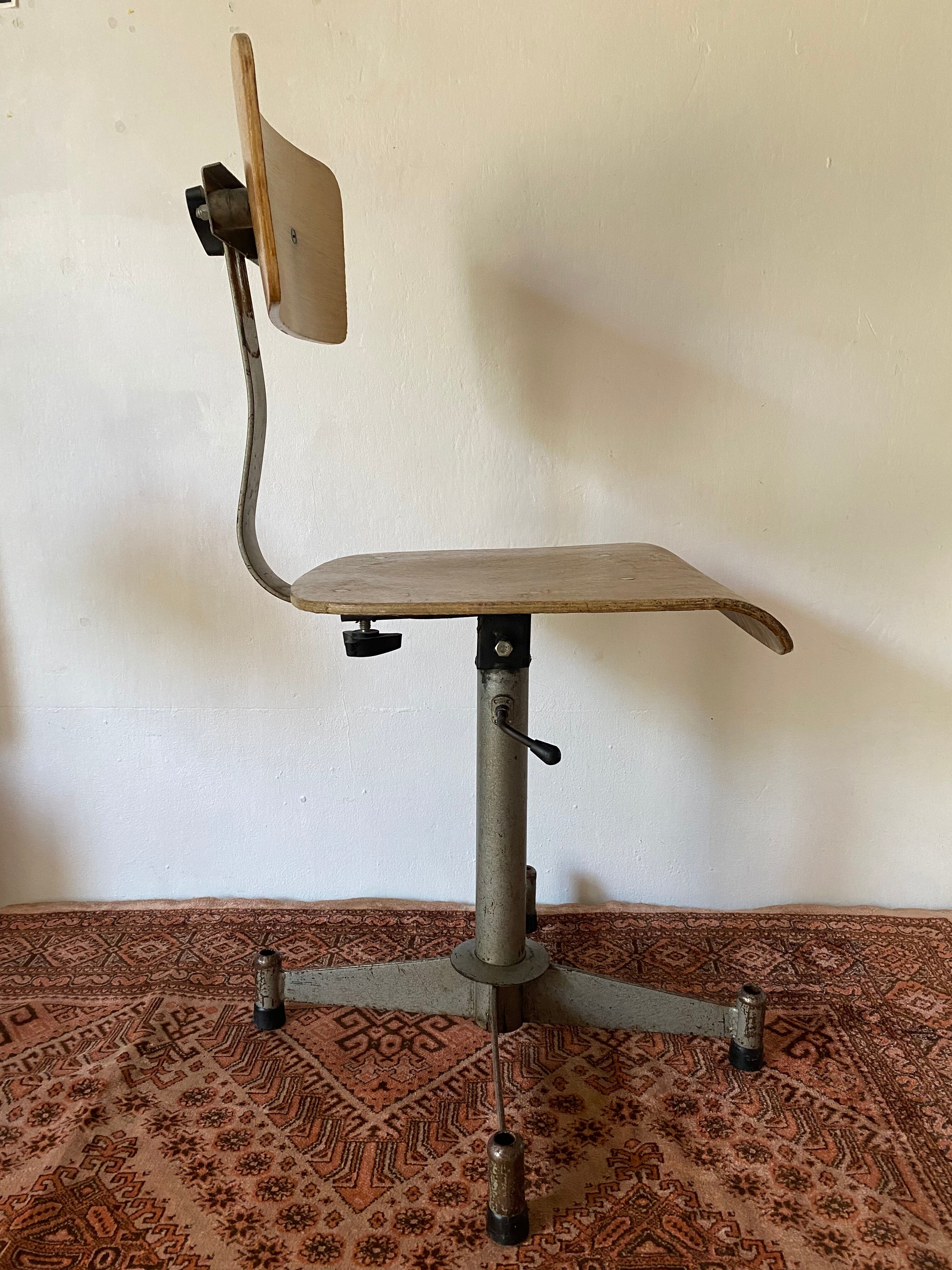 Workshop chair 60s
