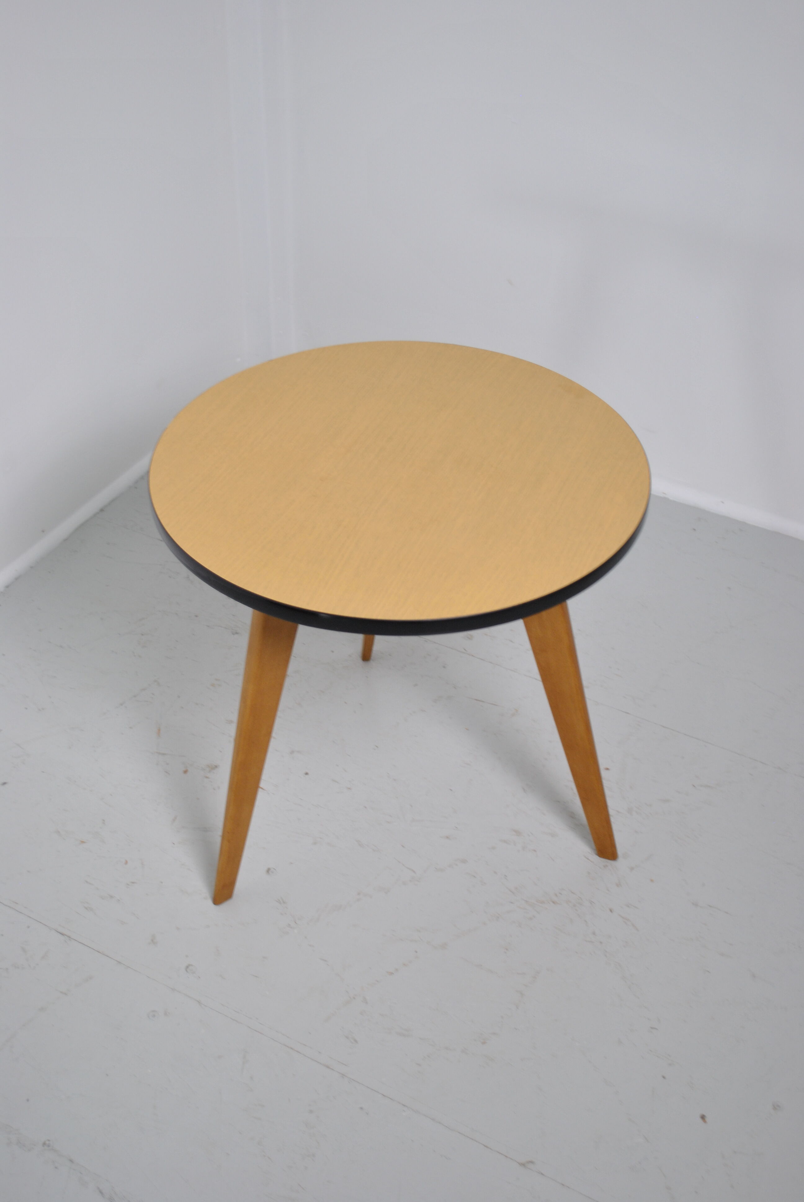 Tripod coffee table 1960
