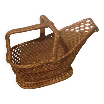 Wicker bottle holder