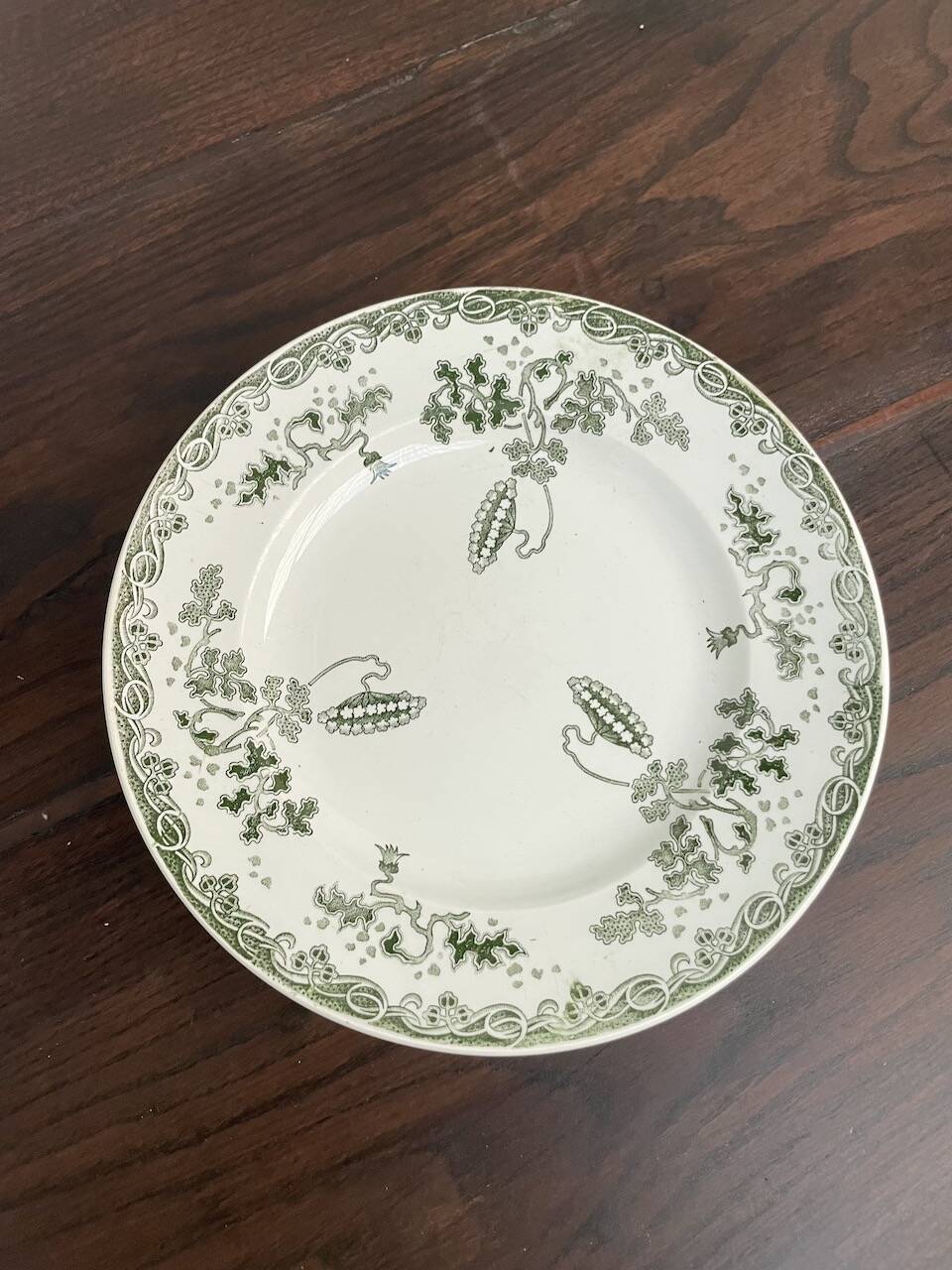 Lot de 11 asiettes Terre de Fer dépareillées