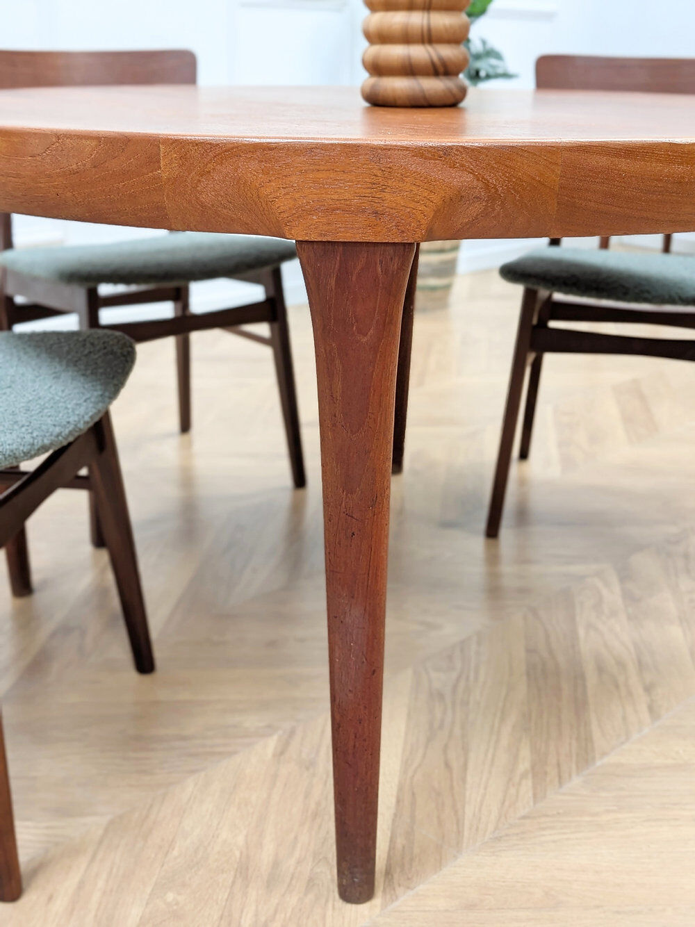 Dining table Ib Kofod Larsen