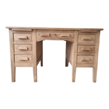 Master desk