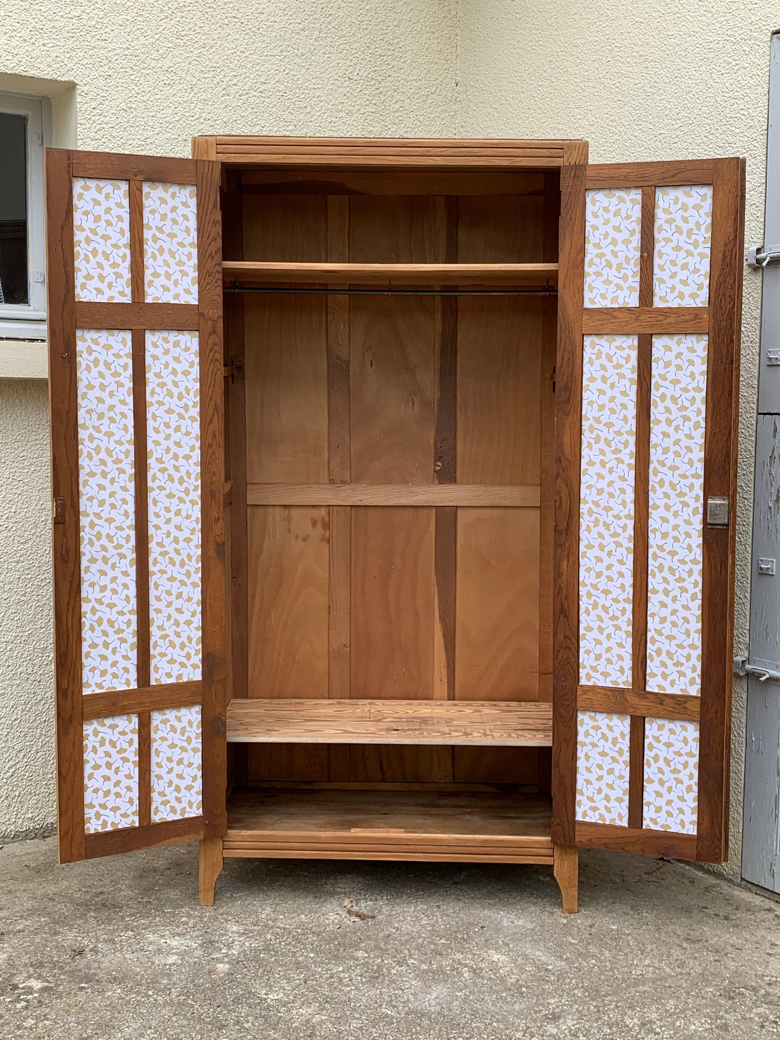 Parisian wardrobe paneled 1930 raw wood
