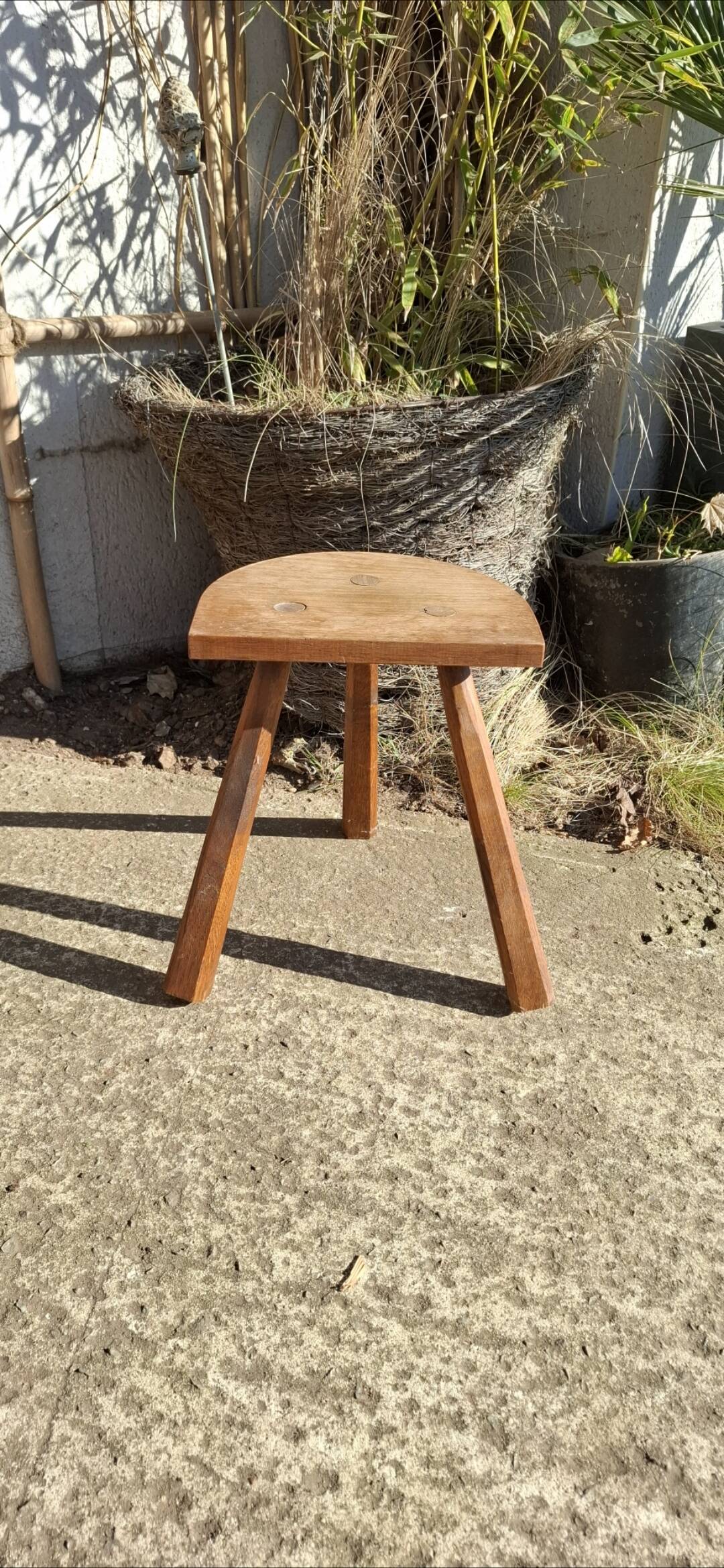 Oak tripod