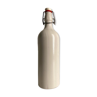 Bottle glazed white sandstone