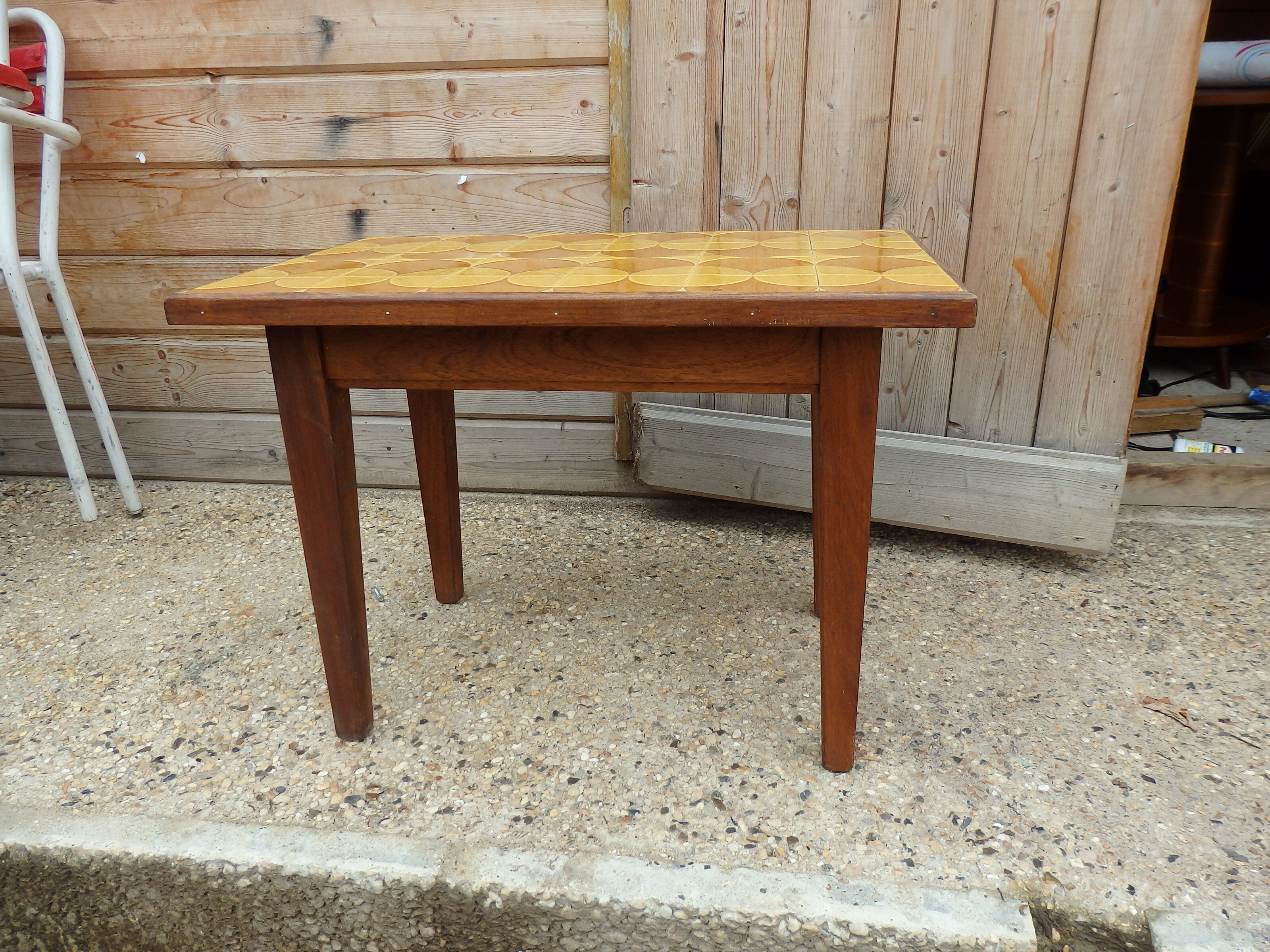 Vintage coffee table year 60/70