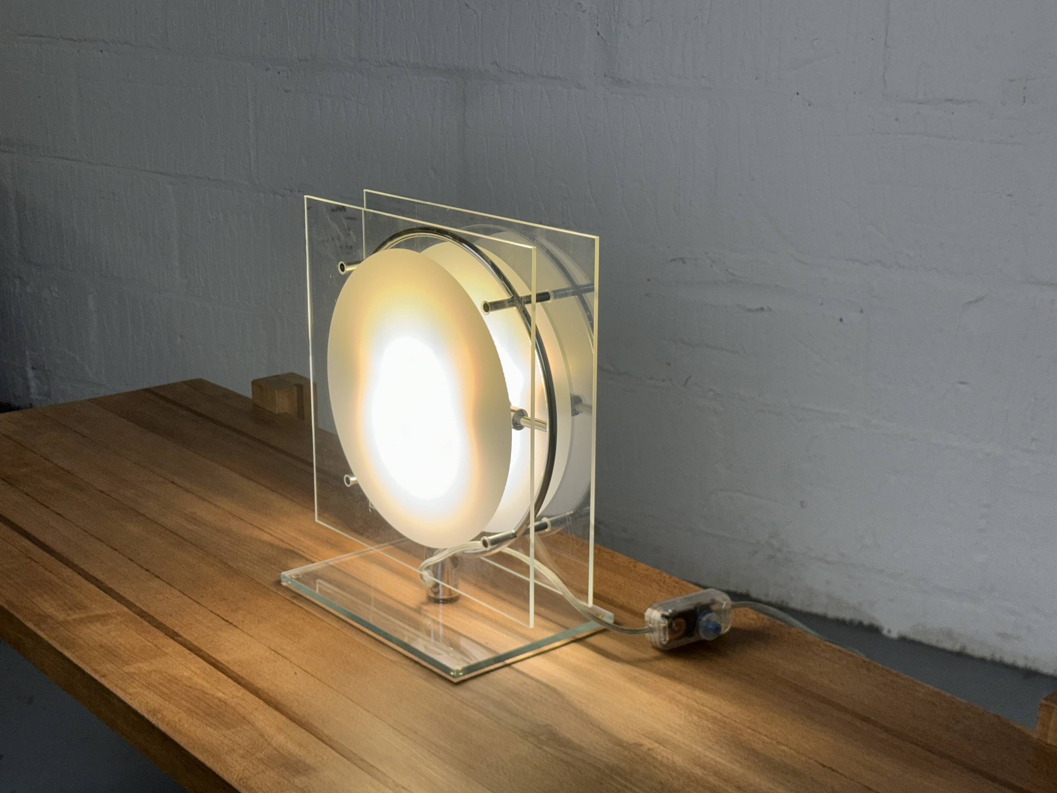 Lampe de table leucos mey 20 - neuve dans sa boîte