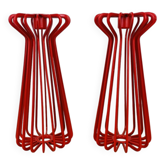 Paire de bougeoirs design Ehlen Johansson pour Ikea, métal rouge