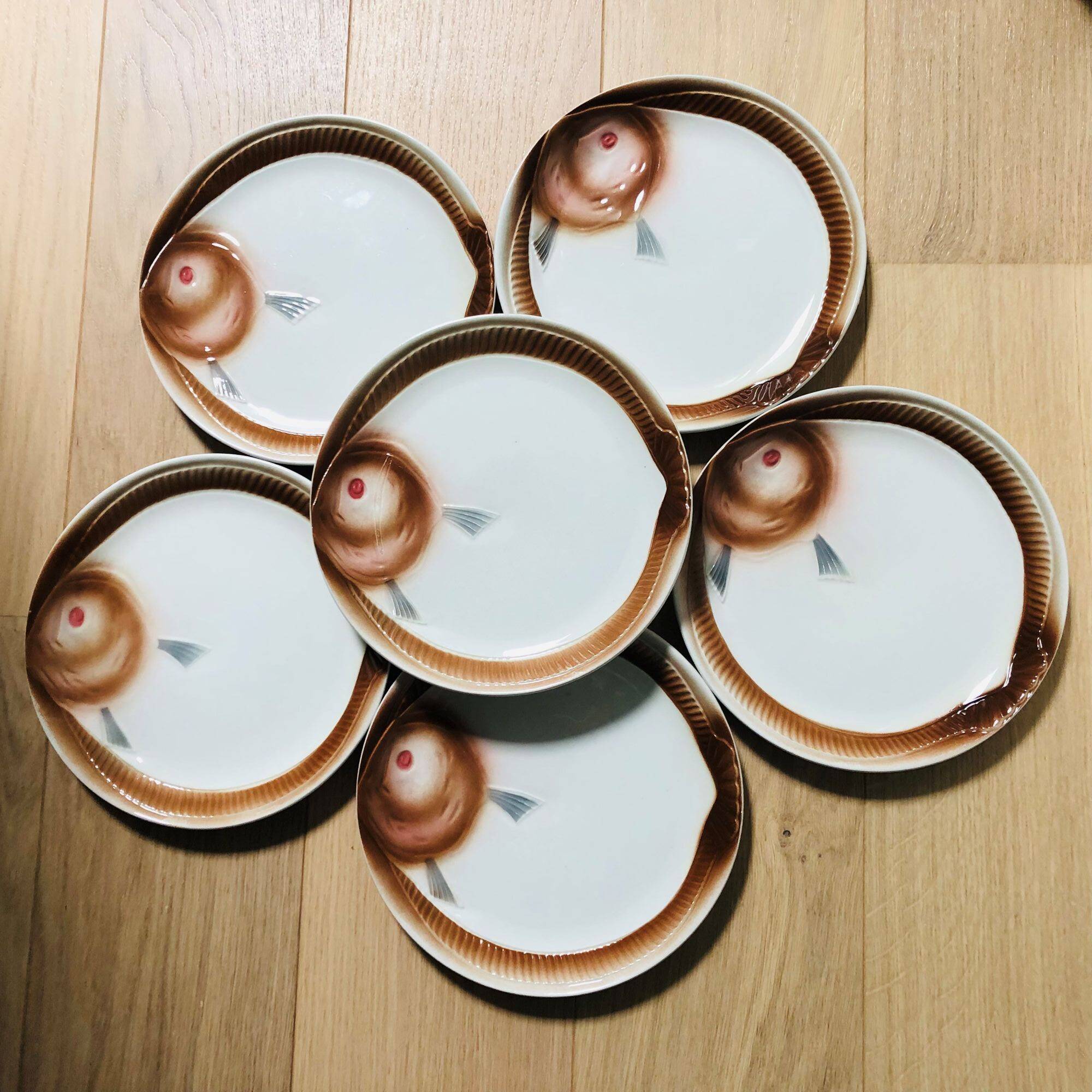 6 Fish plates, Orchies earthenware Moulin des Loups.